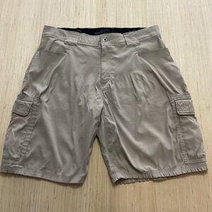 Eddie Bauer Mens size 38 Beige Cargo Shorts Chino Hiking Camp Stretch Outdoors